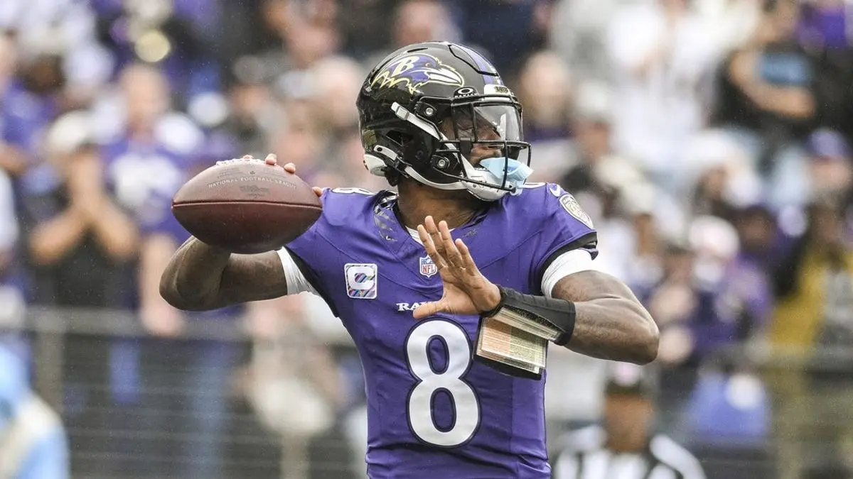 Lamar Jackson, incert pentru meciul cu Bengals: genunchiul stâng îl doare